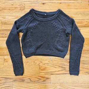 Lululemon Size S Cropped Dark Gray Sweater Breathable Long Sleeve Charcoal